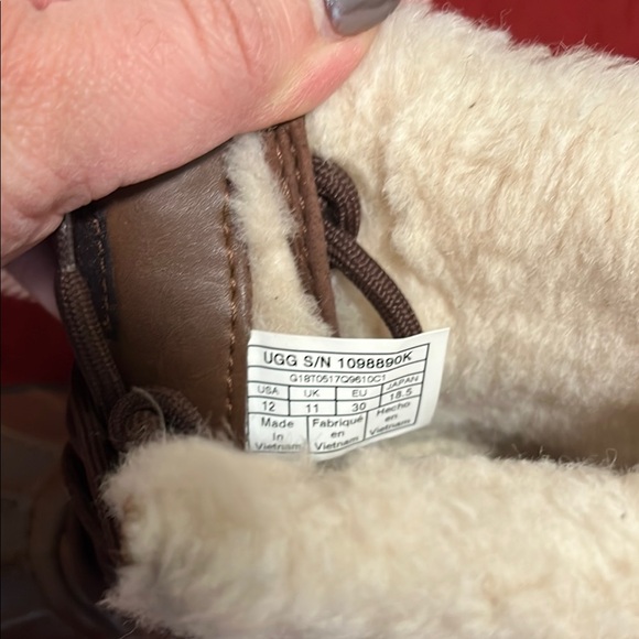 Ugg Brown Fur-Lined Winter Boots - Picture 2 of 4